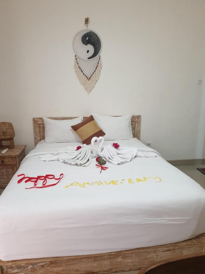 Sun Homestay Canggu ภายนอก รูปภาพ